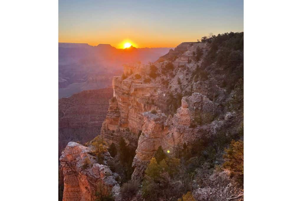 Sunrise at Mather Point, Grand Canyon